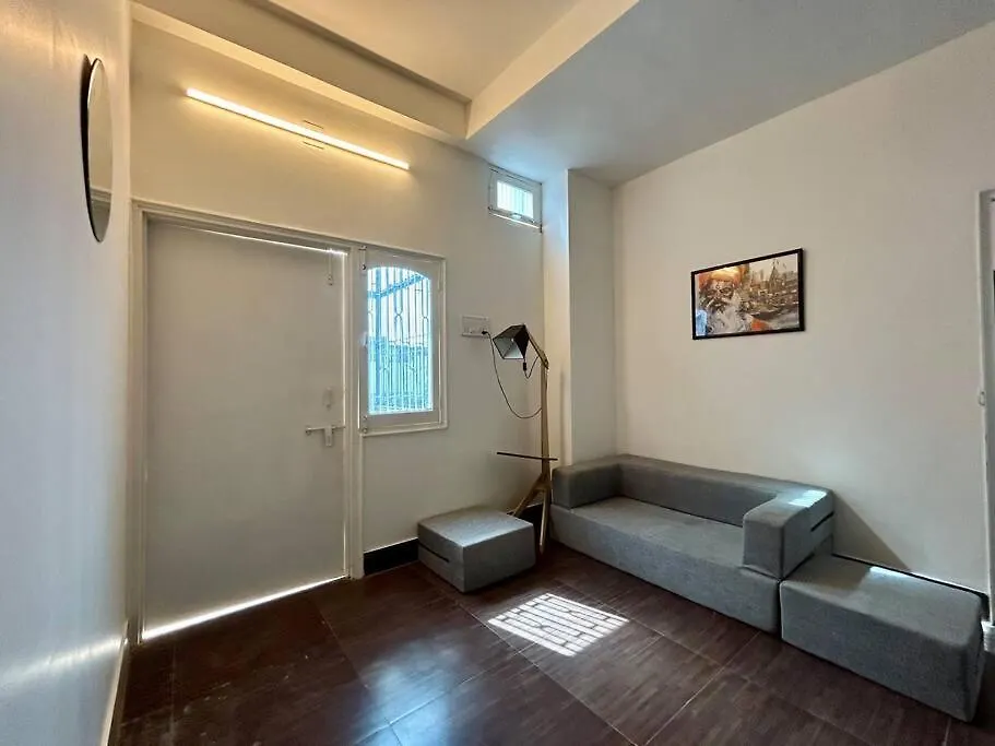 アパート Egarden Dharma Yog 2Bhk Suite With Balcony バラナシ